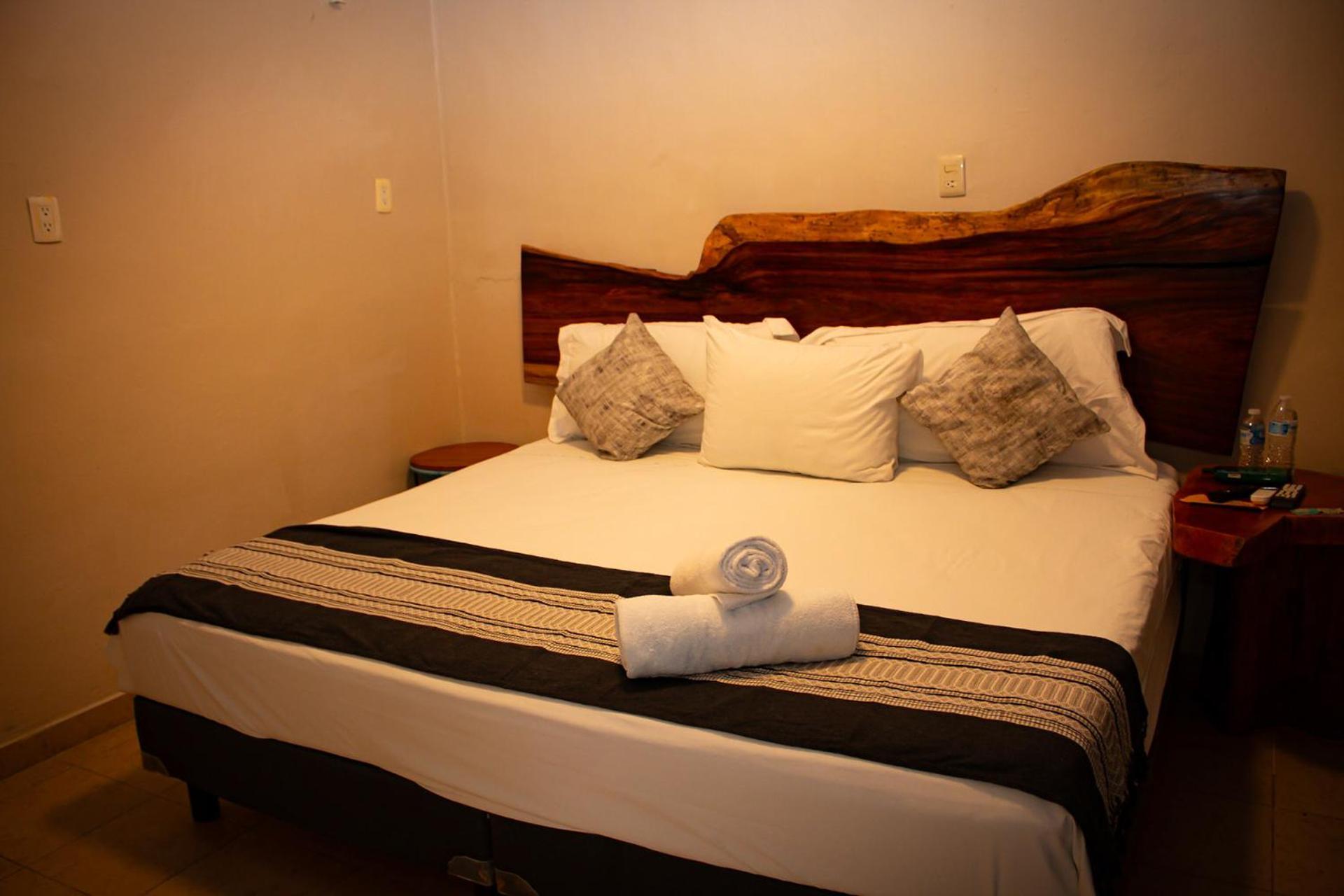 Hotel Koox Jool Bacalar Exteriör bild