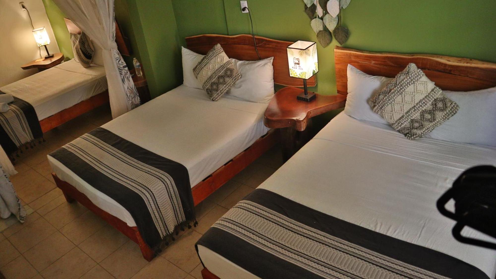 Hotel Koox Jool Bacalar Exteriör bild